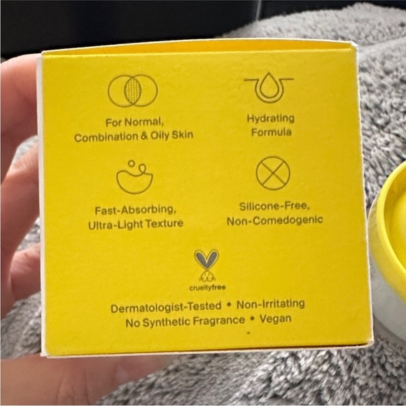 Supergoop! Triple Prep Moisturizer - 50 ml - Picture 3 of 4